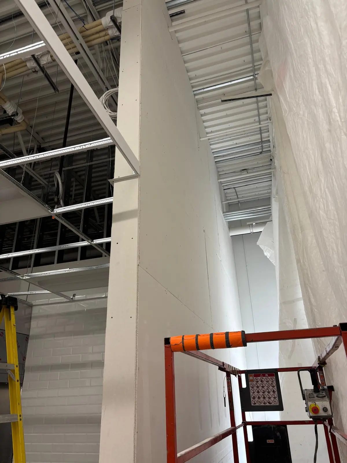 Commercial Drywall Wall Installation